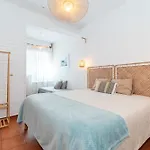Guest house Ticket2surf