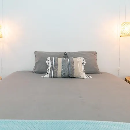 Ticket2surf Guest house 3*