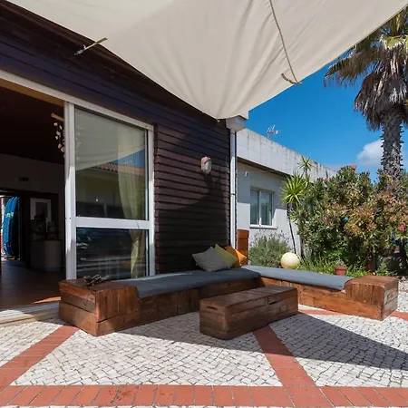 Ticket2surf Penzion 3*